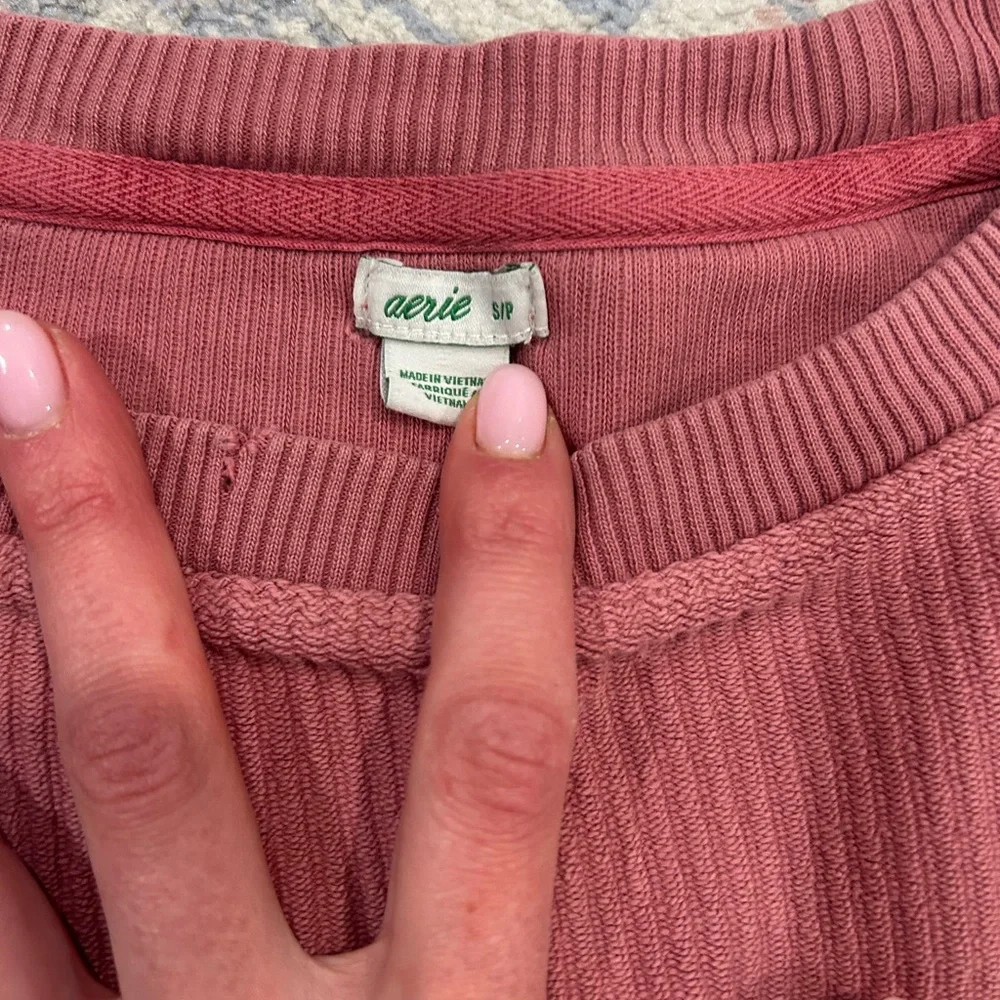 Pink Ribbed Crewneck Sweater - Picture 2 of 2